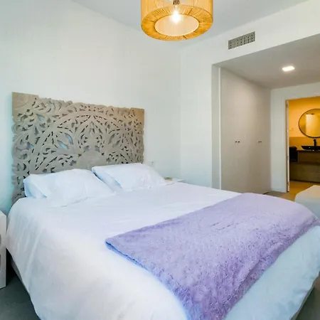 公寓 2 Bedroom Lovely In